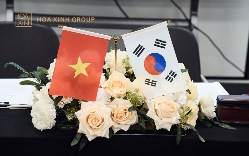 HOA XINH GROUP VÀ VIỆN IEM KÝ KẾT MOU CHIẾN LƯỢC: BƯỚC ĐỘT PHÁ KẾT NỐI DOANH NGHIỆP VIỆT - HÀN